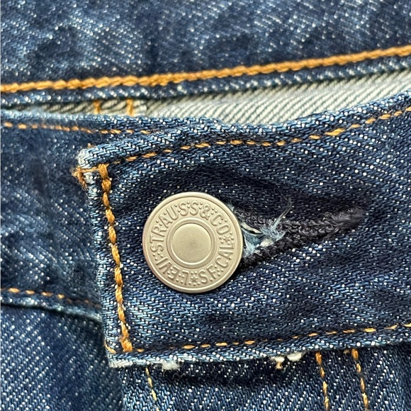 LEVI'S STRAUSS & CO ORIGINAL RIVETED BLUE JEANS - Picture 7 of 11